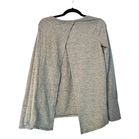 Gap Gray White Stripes Open Back Tie Long Sleeve Activewear Top - Picture 2 of 7